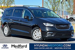 2022 Chrysler Pacifica Touring-L 2C4RC1BG1NR154597 in Central Point, OR 1