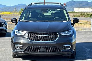 2022 Chrysler Pacifica Touring-L 2C4RC1BG1NR154597 in Central Point, OR 6