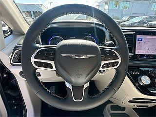 2022 Chrysler Pacifica Touring-L 2C4RC3BG8NR187656 in Clearwater, FL 11
