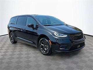 2022 Chrysler Pacifica Limited VIN: 2C4RC1S76NR200764