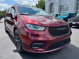 2022 Chrysler Pacifica Limited VIN: 2C4RC1GG4NR143358