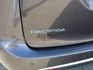 2022 Chrysler Pacifica Touring-L 2C4RC1BGXNR112297 in Erie, PA 10