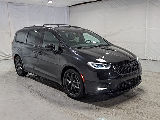 2022 Chrysler Pacifica Limited 2C4RC1GG8NR183099 in Franklin, WI 1