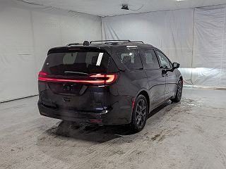 2022 Chrysler Pacifica Limited 2C4RC1GG8NR183099 in Franklin, WI 3
