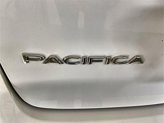 2022 Chrysler Pacifica Touring-L 2C4RC1BG7NR132720 in Hays, KS 25