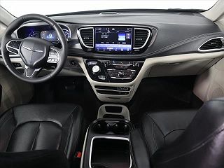 2022 Chrysler Pacifica Touring-L 2C4RC1L70NR134663 in Houston, TX 3