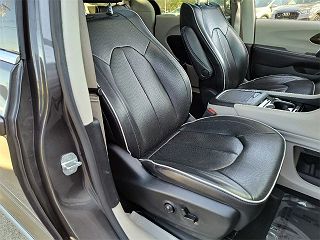 2022 Chrysler Pacifica Limited 2C4RC1GG6NR136380 in Lafayette, LA 27