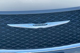 2022 Chrysler Pacifica Touring-L 2C4RC1BG9NR139376 in Novato, CA 38