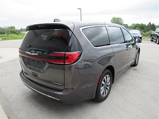 2022 Chrysler Pacifica Touring-L 2C4RC1L78NR148018 in Oostburg, WI 4