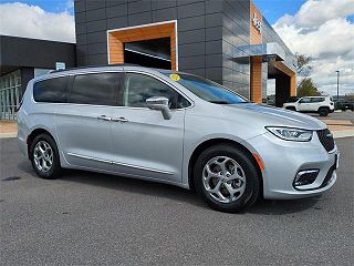 2022 Chrysler Pacifica Limited 2C4RC1GG3NR175766 in Richmond, VA 2