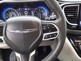 2022 Chrysler Pacifica Touring-L 2C4RC1BG5NR140685 in Springfield, IL 14