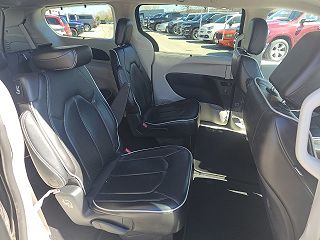 2022 Chrysler Pacifica Limited 2C4RC1GG0NR122281 in Urbandale, IA 11