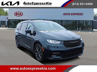 2022 Chrysler Pacifica Limited 2C4RC1GG0NR182996 in Waterford, PA