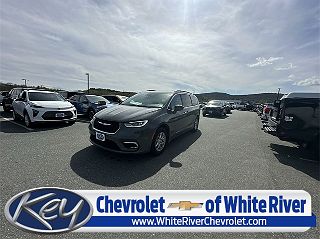 2022 Chrysler Pacifica Touring-L 2C4RC1BG2NR126114 in White River Junction, VT