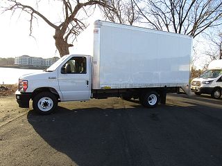 2022 Ford Econoline E-350 1FDWE3FN3NDC09969 in Troy, NY 3