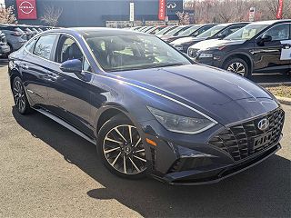 2022 Hyundai Sonata Limited Edition 5NPEH4J2XNH137544 in Danbury, CT 1