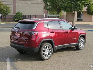 2022 Jeep Compass Latitude 3C4NJDFB7NT200578 in Dinuba, CA 9