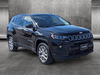 2022 Jeep Compass Latitude 3C4NJDFB3NT218706 in Littleton, CO 3