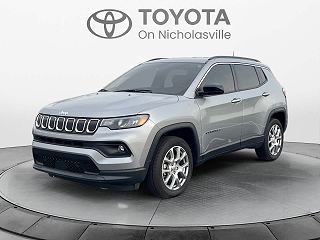 2022 Jeep Compass Latitude 3C4NJDFB7NT176086 in Nicholasville, KY 1