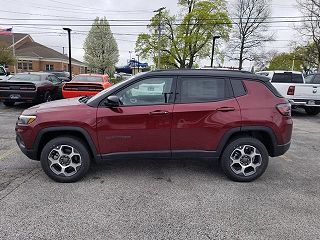 2022 Jeep Compass Trailhawk 3C4NJDDB3NT225819 in Willoughby, OH 9