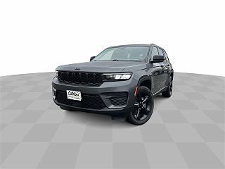 2022 Jeep Grand Cherokee Laredo VIN: 1C4RJHAG8N8605150