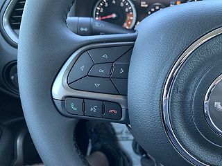 2022 Jeep Renegade Latitude ZACNJDB14NPN80741 in Rockland, ME 19