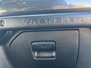 2022 Jeep Wrangler Rubicon 1C4JJXSJ3NW158112 in Floyd, VA 28