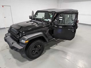 2022 Jeep Wrangler Sport 1C4HJXDN8NW128263 in Greensburg, PA 16