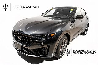 2022 Maserati Levante Modena VIN: ZN661YUM8NX402820