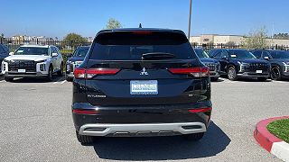 2022 Mitsubishi Outlander SE JA4J3UA81NZ009729 in Moreno Valley, CA 4