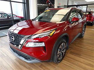 2022 Nissan Rogue SV 5N1BT3BB4NC700301 in Cleveland, OH 1
