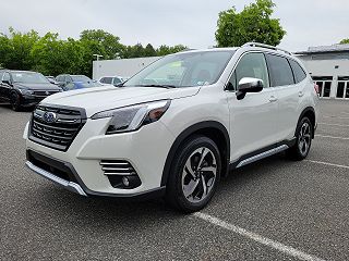 2022 Subaru Forester Touring JF2SKARC8NH528725 in West Chester, PA 3