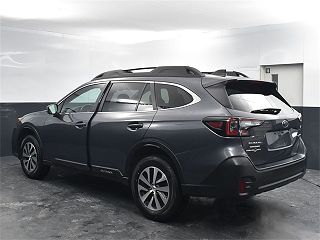 2022 Subaru Outback Premium 4S4BTACCXN3165695 in Milwaukee, WI 3