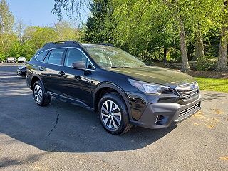 2022 Subaru Outback  4S4BTAAC5N3158849 in Painesville, OH 1