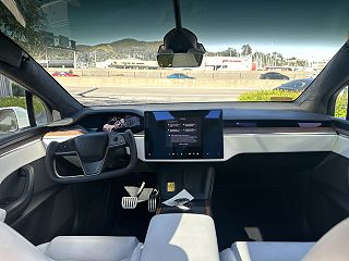 2022 Tesla Model X  7SAXCDE59NF337585 in San Rafael, CA 14