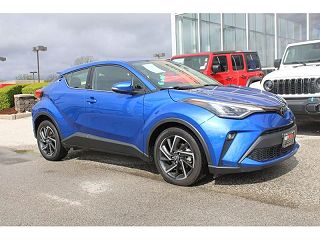 2022 Toyota C-HR  NMTKHMBXXNR145844 in Florissant, MO 1