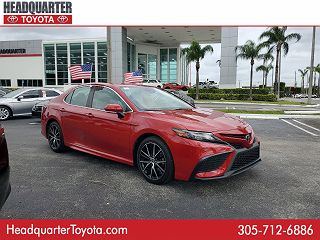 2022 Toyota Camry SE 4T1T11AK7NU015655 in Hialeah, FL