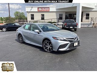 2022 Toyota Camry SE 4T1G11AK0NU051656 in Lee's Summit, MO 1