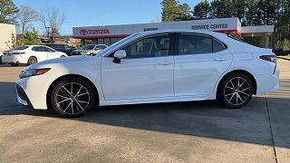 2022 Toyota Camry SE 4T1G11AKXNU660785 in Oxford, MS 3