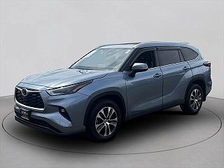 2022 Toyota Highlander XLE 5TDGZRBH4NS178431 in New Rochelle, NY 3