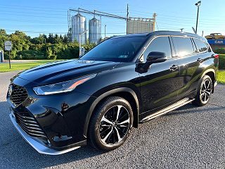 2022 Toyota Highlander XSE 5TDLZRBH0NS257206 in Reading, PA 3