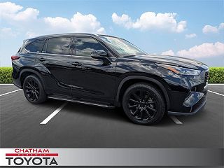 2022 Toyota Highlander XLE VIN: 5TDGARAHXNS510008