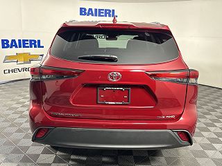 2022 Toyota Highlander XLE 5TDGZRBH3NS229093 in Wexford, PA 4