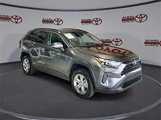 2022 Toyota RAV4 XLE VIN: 4T3RWRFV1NU074138