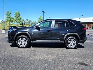 2022 Toyota RAV4 XLE 2T3P1RFV2NW291803 in Highlands Ranch, CO 3