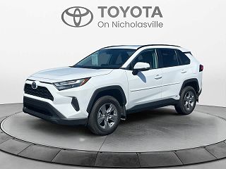 2022 Toyota RAV4 XLE VIN: 4T3RWRFV9NU053537