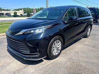 2022 Toyota Sienna LE 5TDKRKEC0NS102173 in Howell, NJ 2