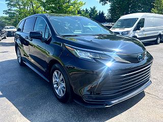 2022 Toyota Sienna LE 5TDKRKEC0NS102173 in Howell, NJ 4