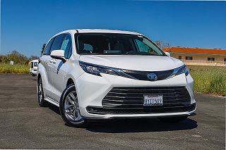 2022 Toyota Sienna LE 5TDKRKEC0NS076383 in Santa Maria, CA