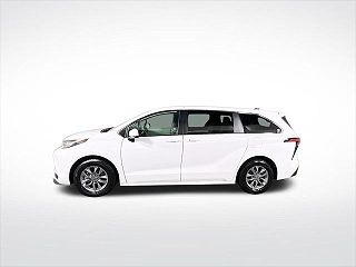 2022 Toyota Sienna LE 5TDKRKEC6NS111878 in Vancouver, WA 5